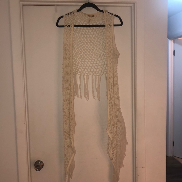 Kirra White Crochet Fringed Vest - Picture 1 of 3